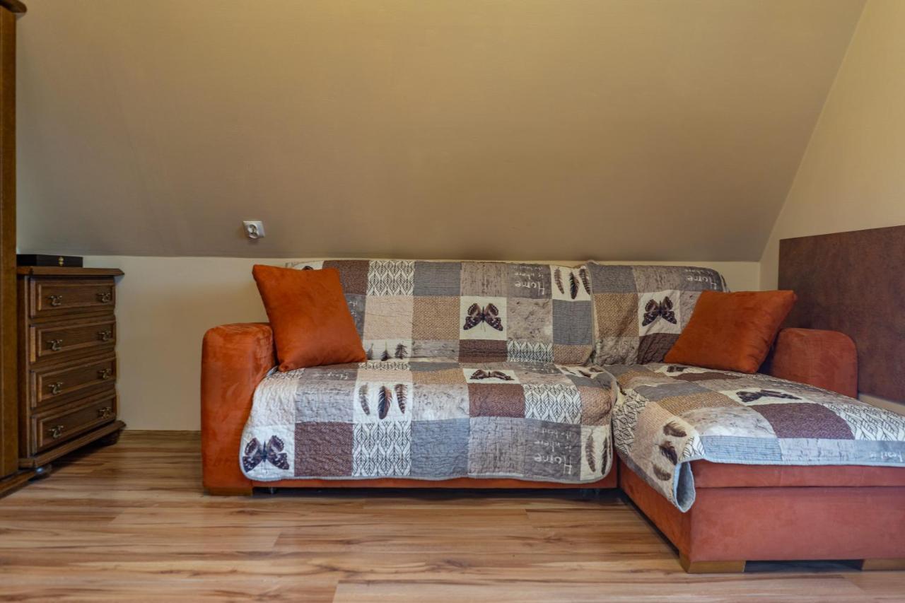 Apartament Tylas กอสเชียลิสกอ ภายนอก รูปภาพ